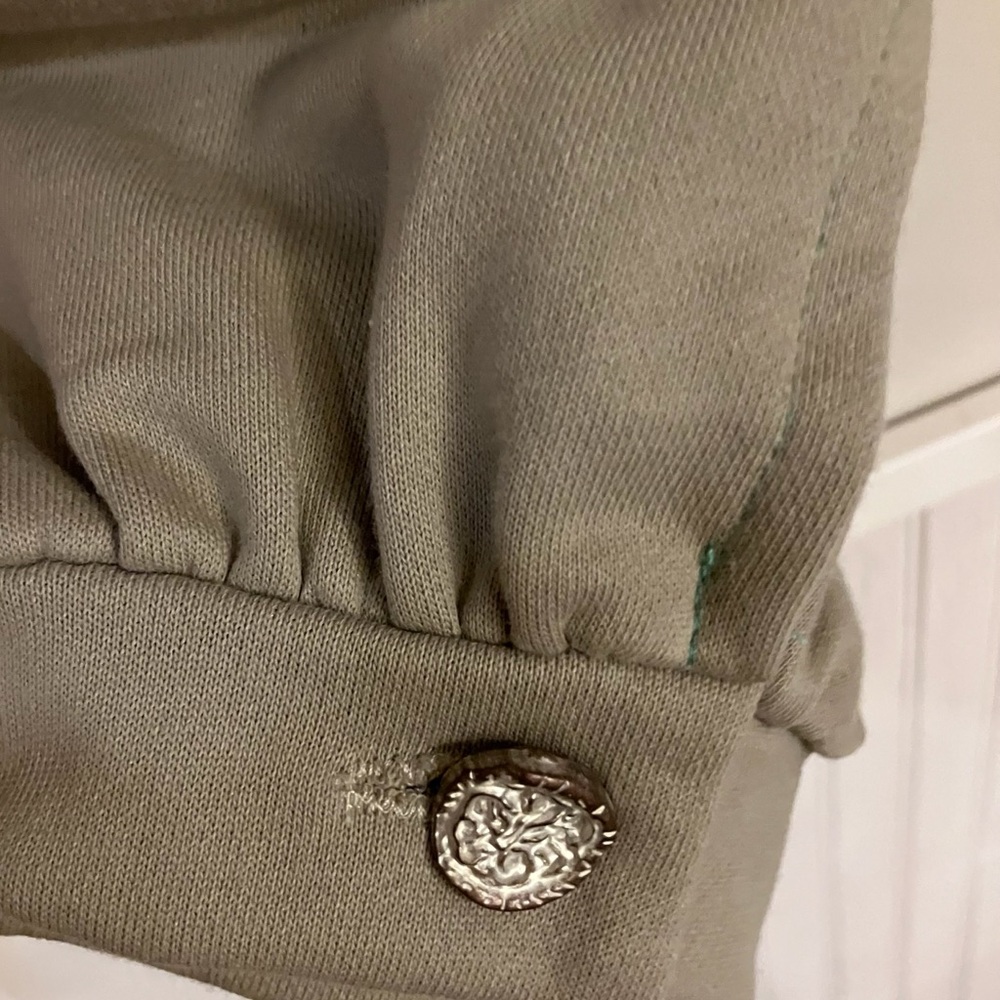 NWOT POL Floral Sweater with Hoodie - Picture 7 of 9
